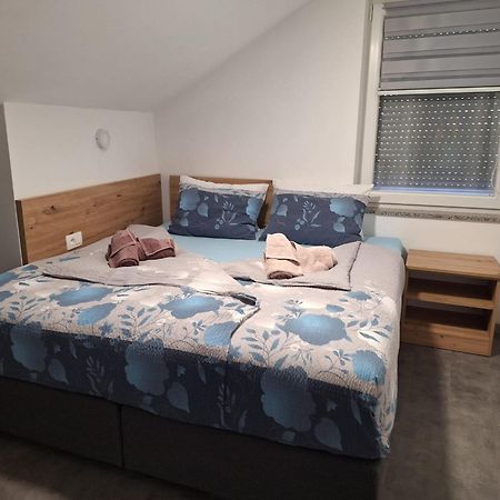 Apartmani Venecia Prozor Esterno foto