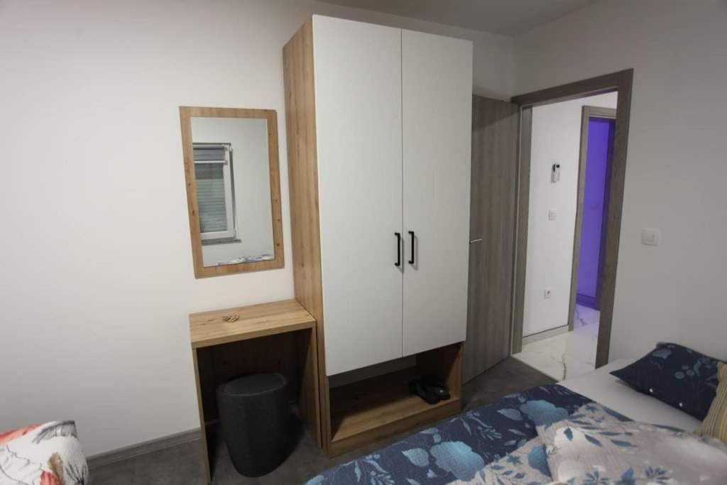 Apartmani Venecia Prozor Esterno foto