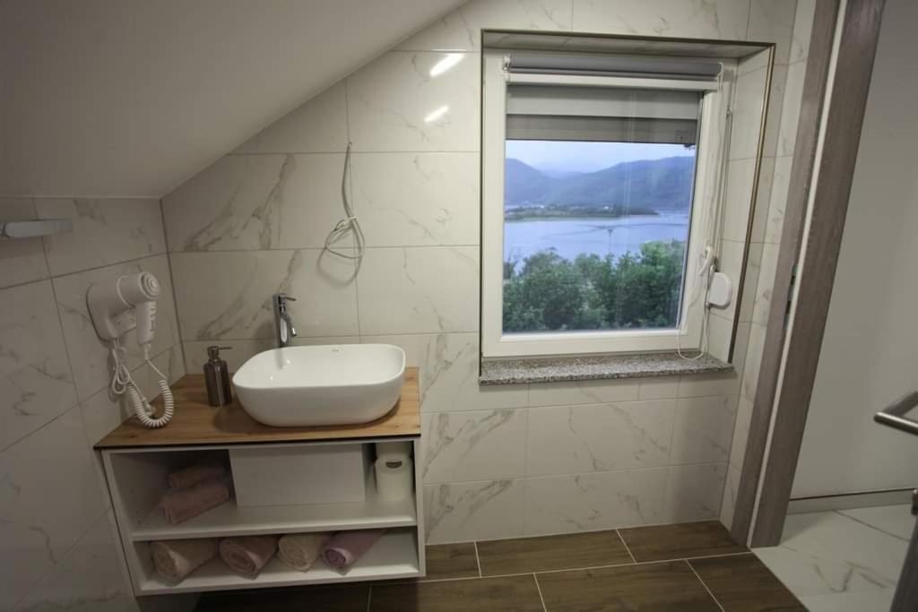 Apartmani Venecia Prozor Esterno foto