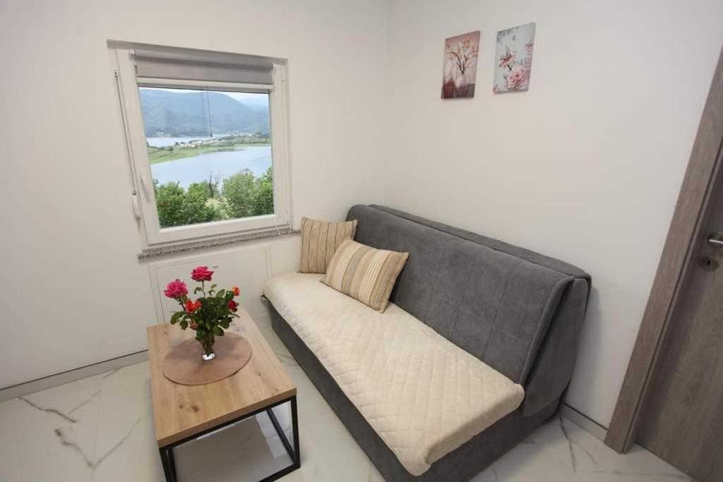 Apartmani Venecia Prozor Esterno foto